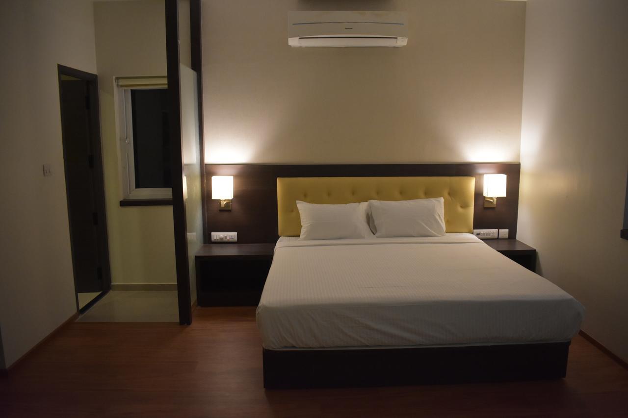 Grand Arcadia Hotel Tiruchirappalli Kültér fotó